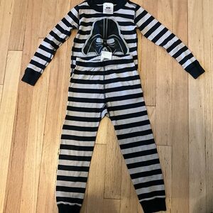 Hanna Andersson Black and Gray Striped Kids Pajama Set